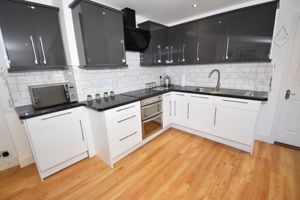 ** UNDER OFFER WITH MAWSON COLLINS ** Apt. 2, Cambria House, Bruce Lane